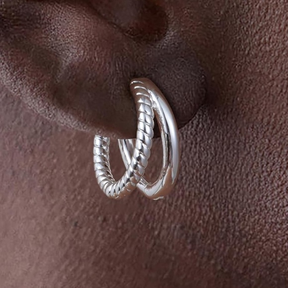 Elegant Silver Hoop Earrings | Minimalist Chic Inspired by Jennifer Aniston - Picture 1 of 5